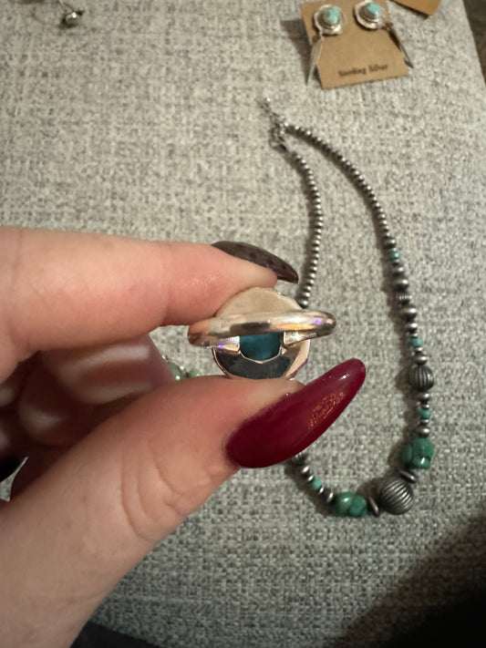 Sz 8 Kingman turquoise round ring