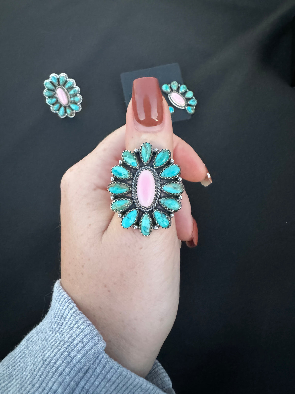 Pink conch and Kingman turquoise adjustable cluster ring