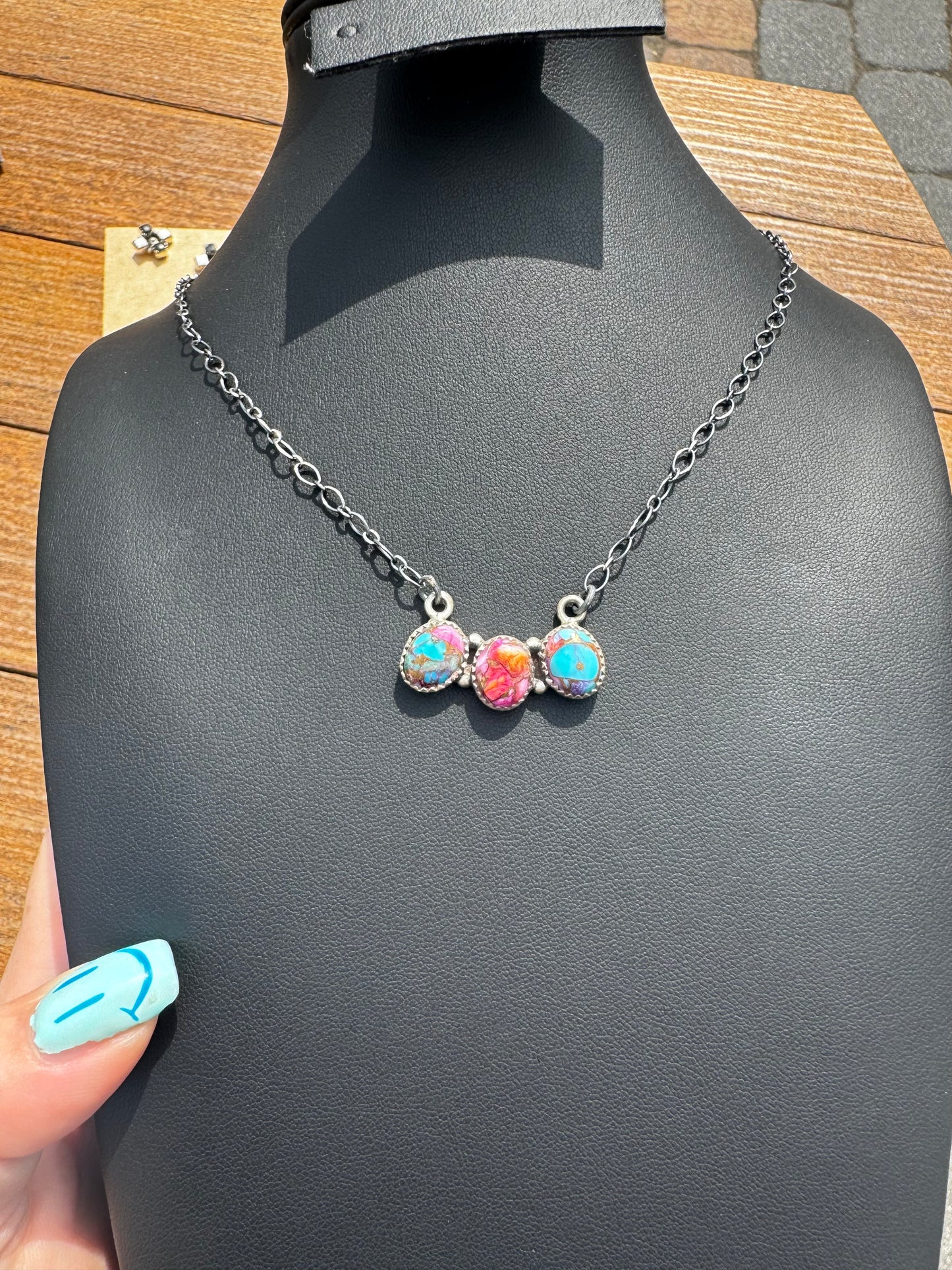Pink dahlia 3 stone necklace