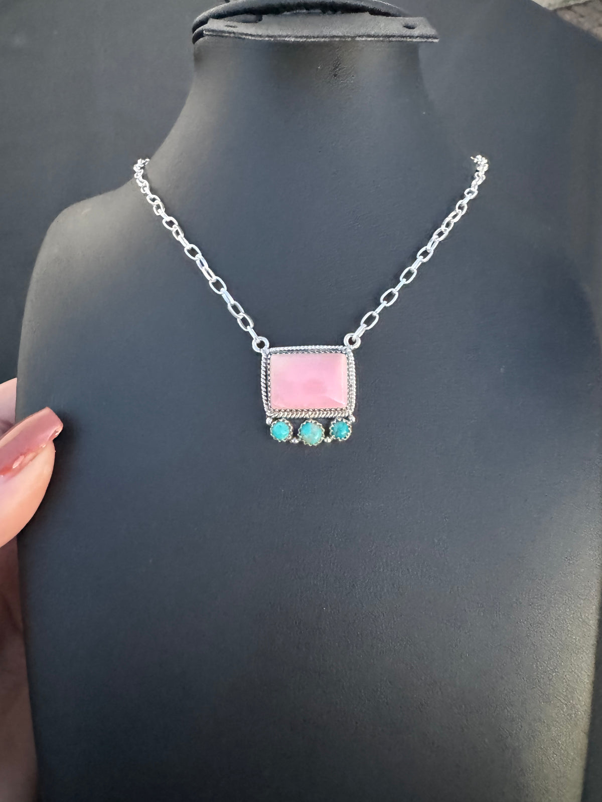 Pink conch and Kingman turquoise bar necklace