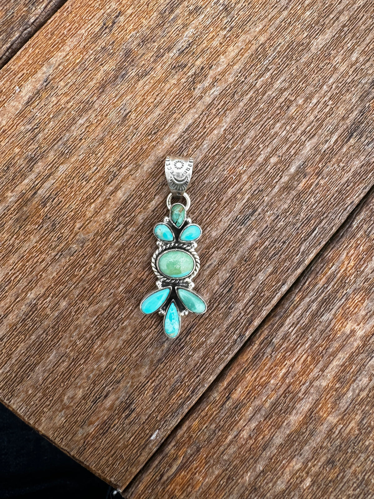 Kingman turquoise cluster pendant