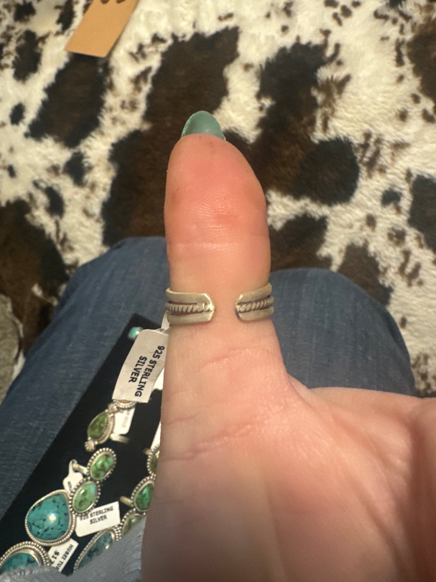 Palomino teardrop adjustable 3 band ring