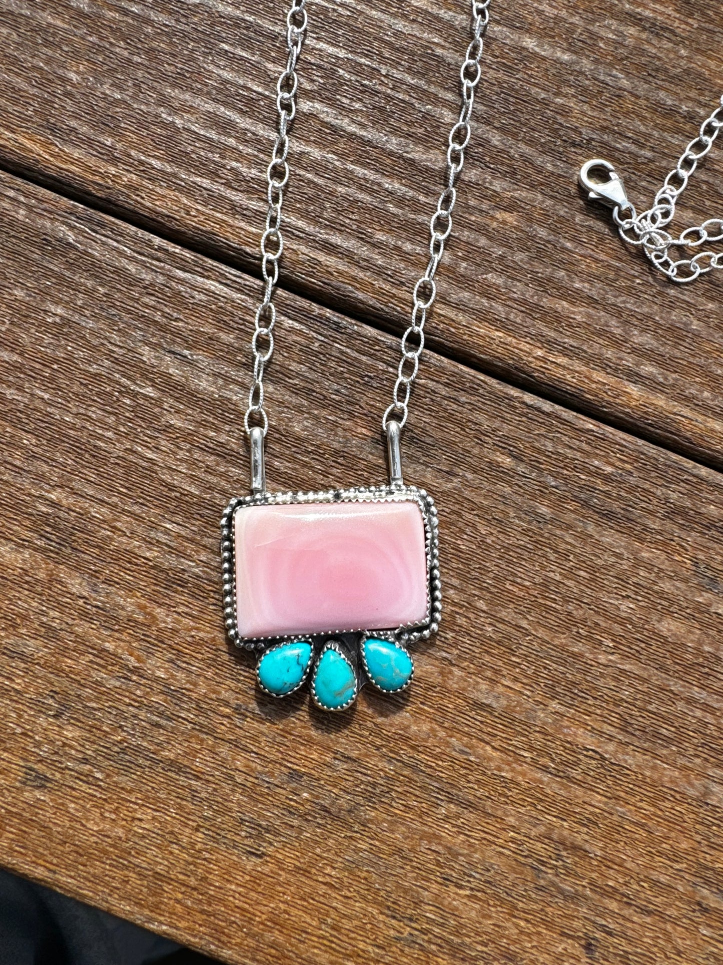 Pink conch and turquoise bar necklace