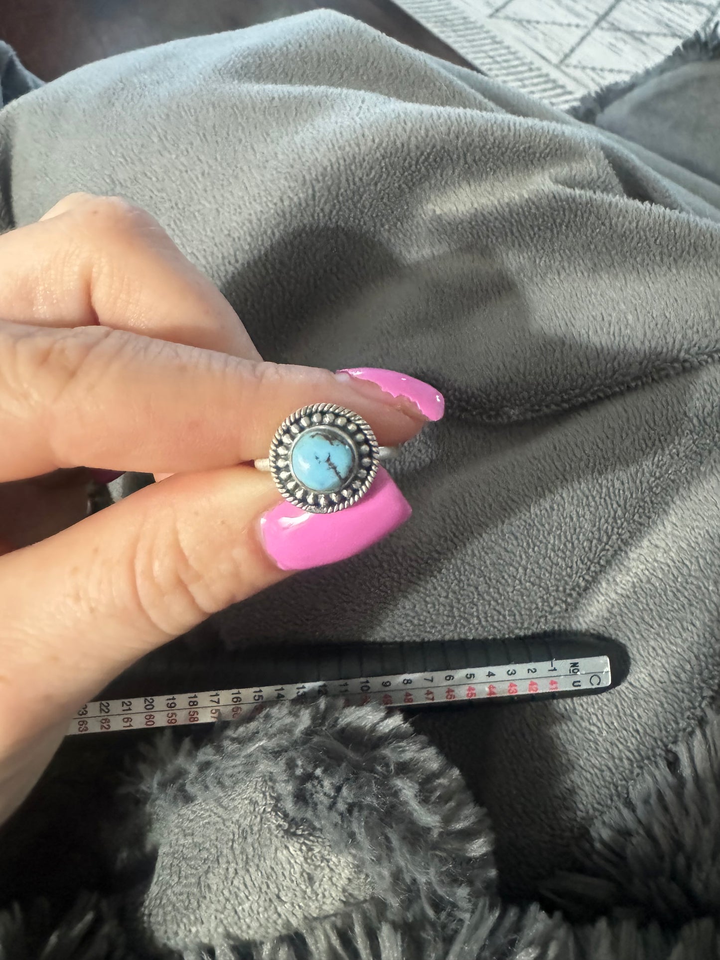 Sz 6 round golden hikes turquoise ring
