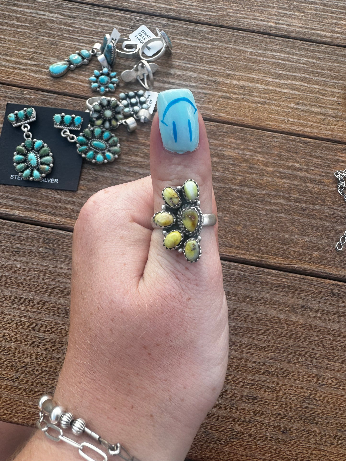 Palomino half cluster adjustable ring