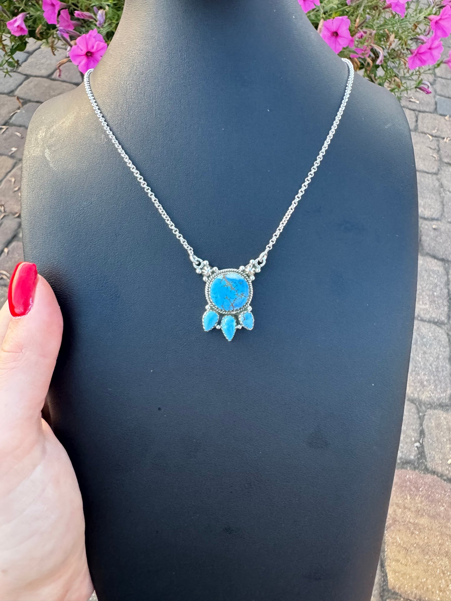 Golden hills turquoise round necklace