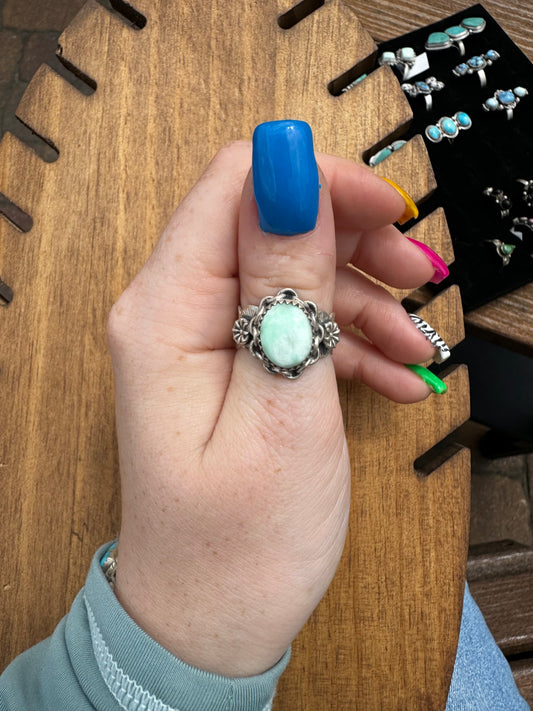 Sz 9 Paloma on wide band ring