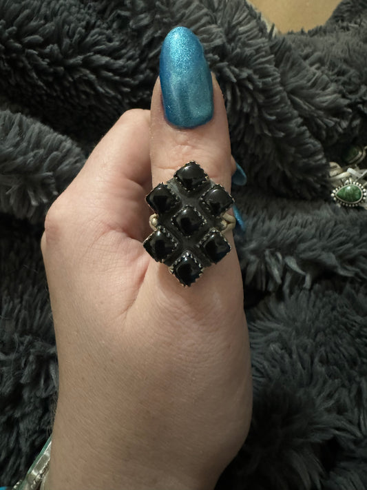 Sz 9 black onyx cluster ring