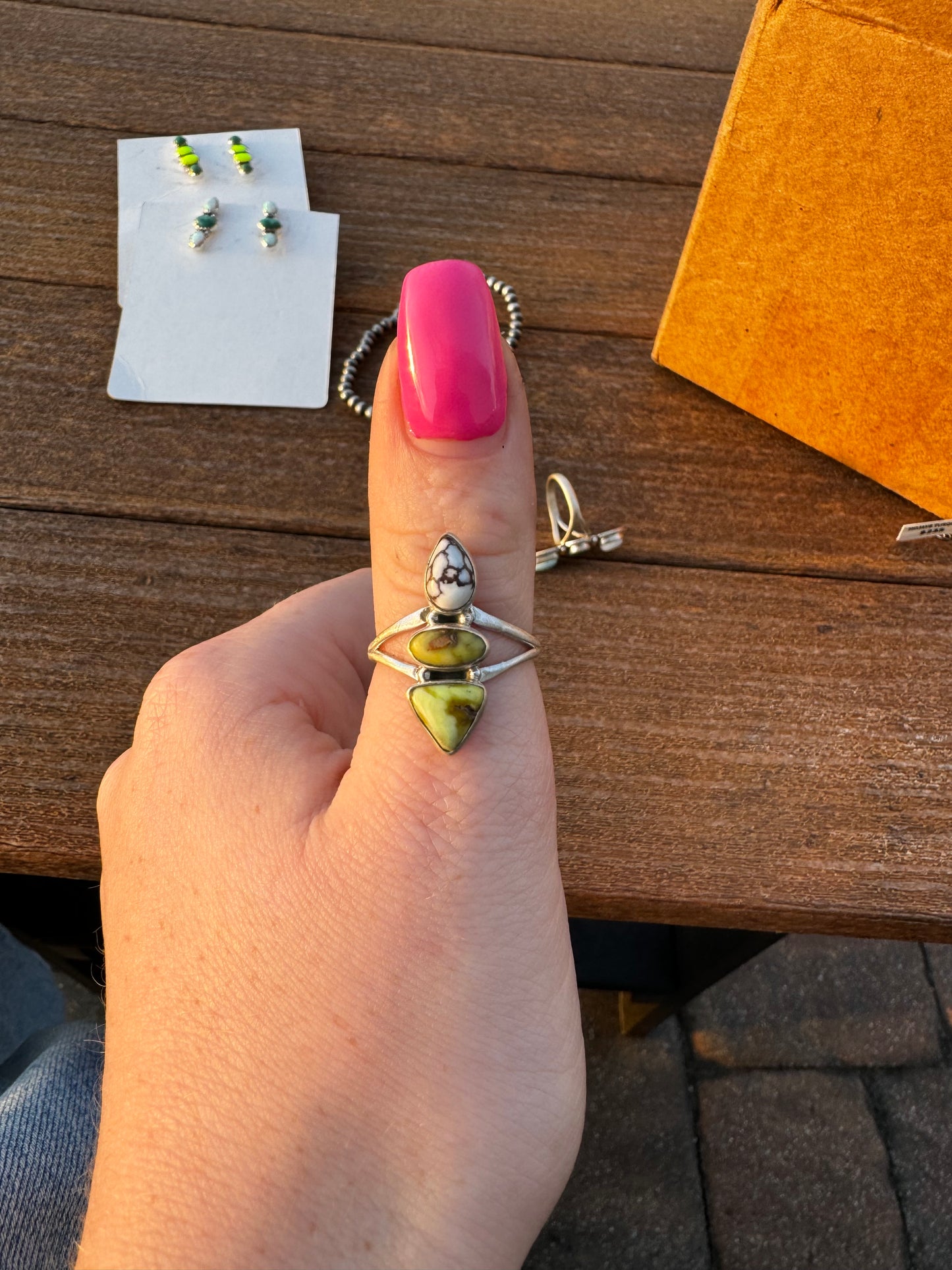 Sz 8 palomino and wildhorse ring