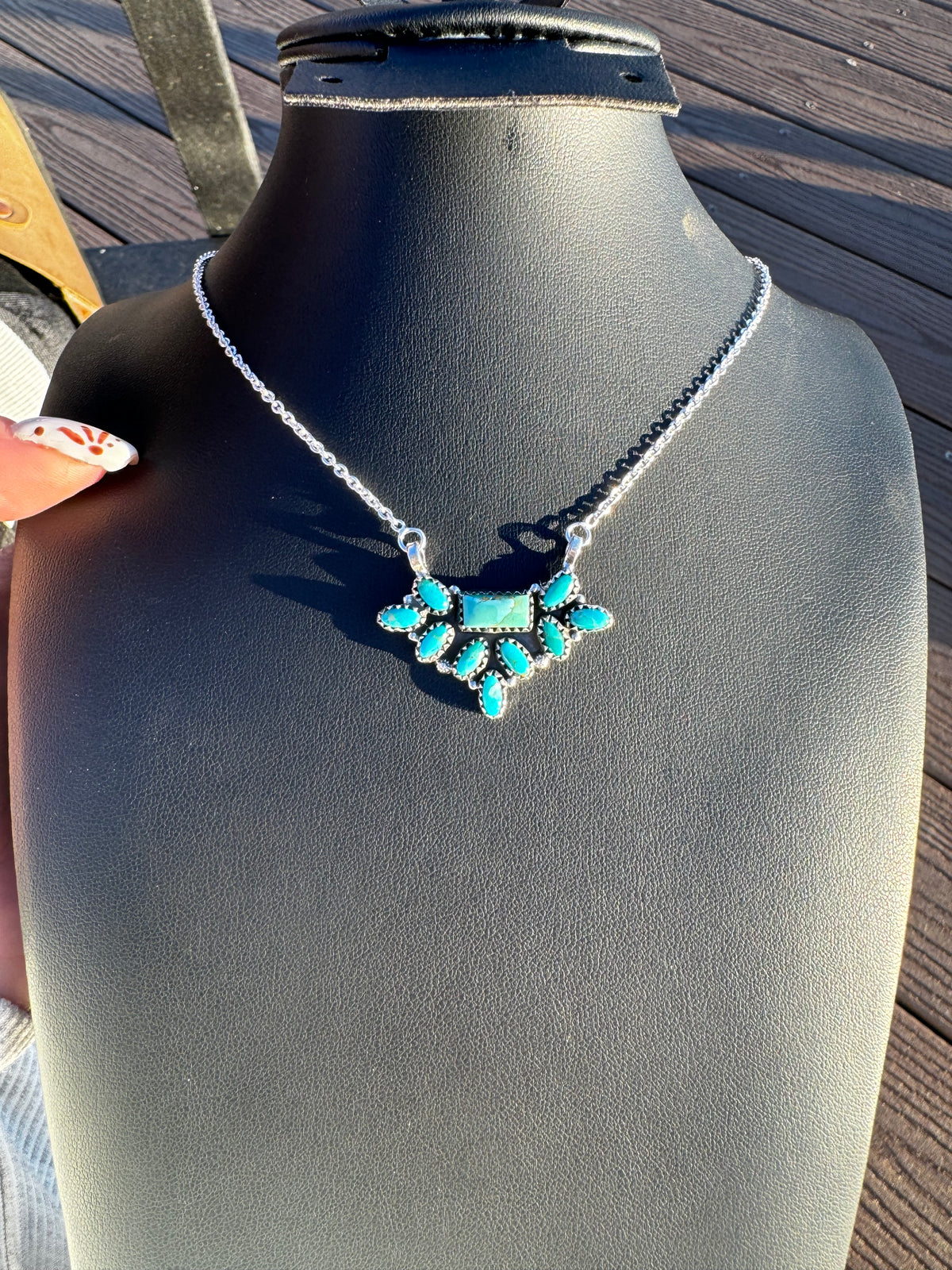 Kingman cluster necklace