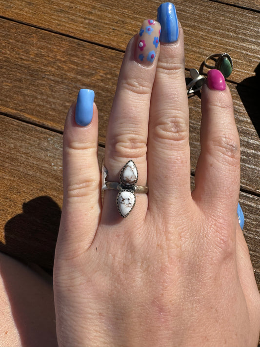 Sz 7 two stone wild horse ring