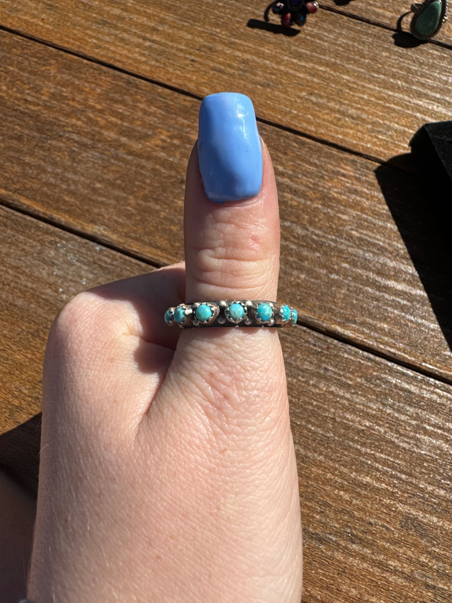 Sz 8 turquoise half eternity band
