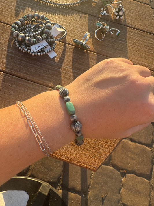 Turquoise melon pearl stretch bracelet