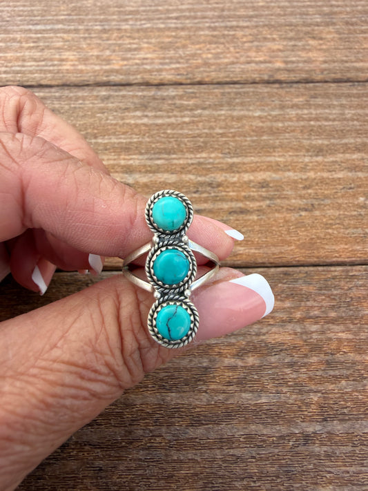 Sz 7 3 stone turquoise ring