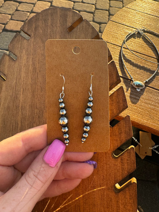 Pearl dangle earrings
