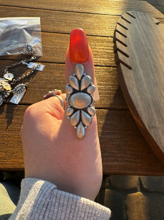 Long adjustable silver cluster ring