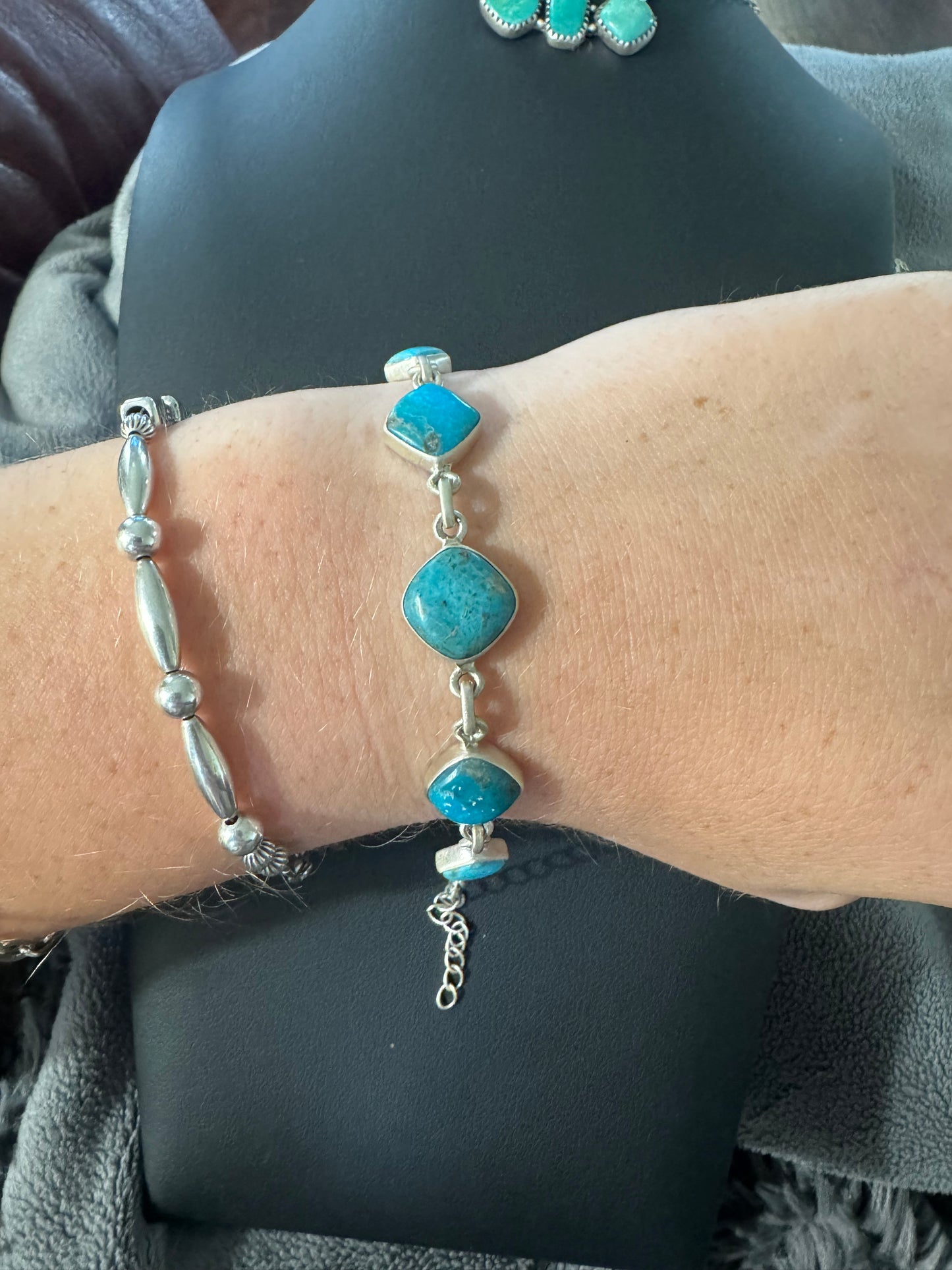 Five stone ithica peak turquoise chain bracelet