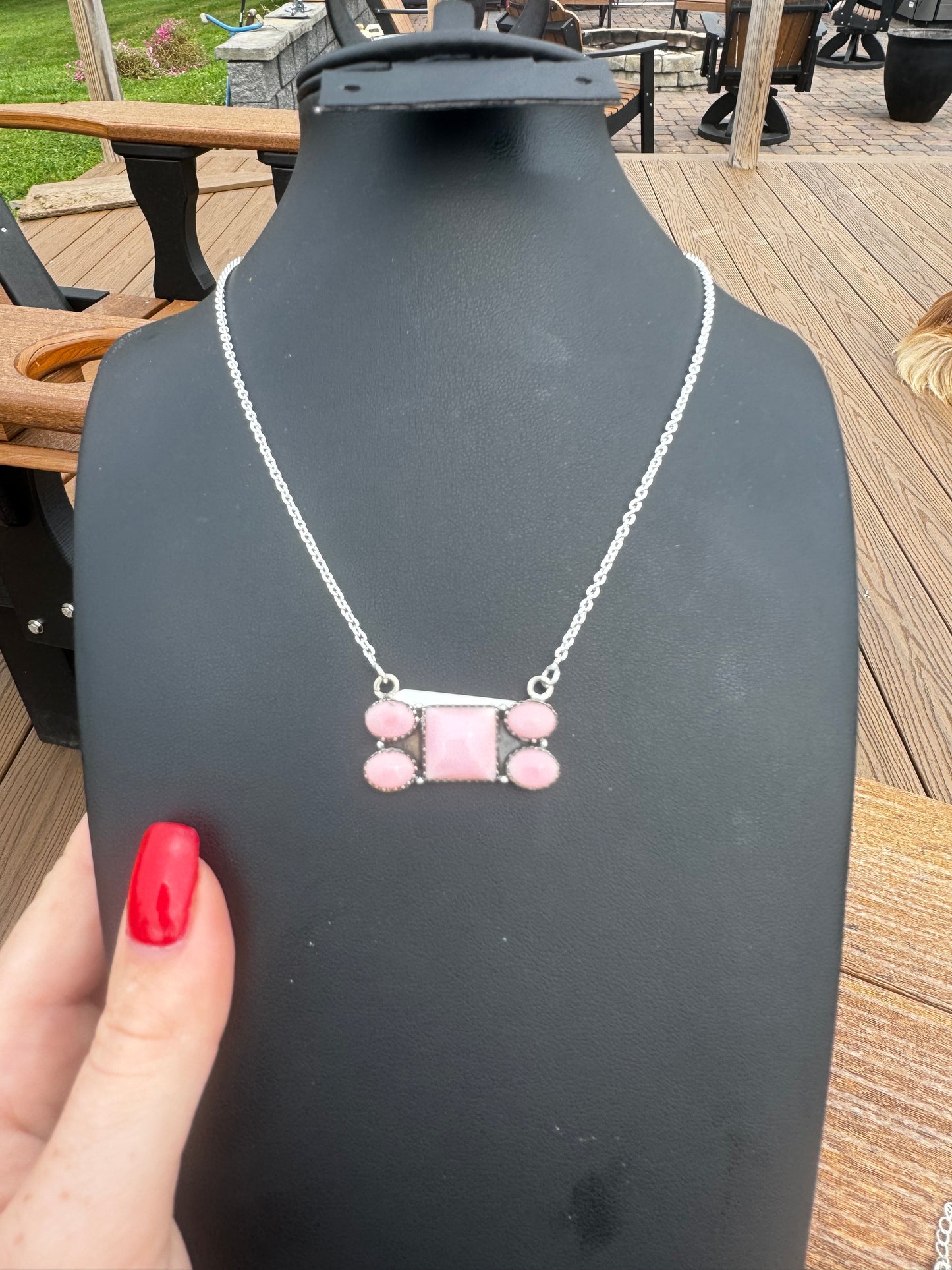 Pink conch cluster bar necklace