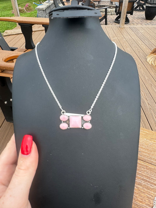 Pink conch cluster bar necklace