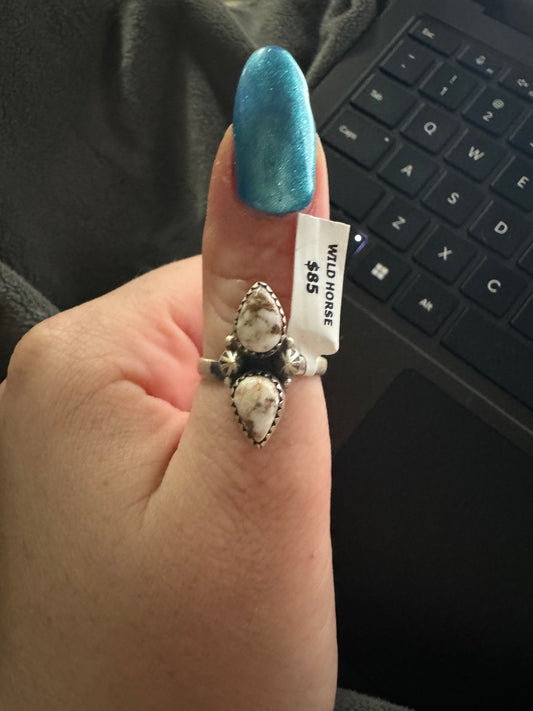 Two stone adjustable wild horse ring