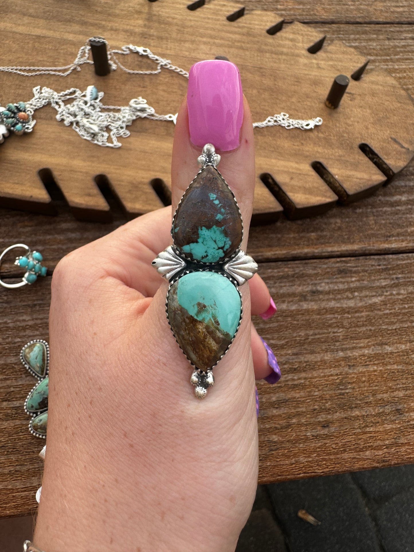 Royston ribbon turquoise with adjustable stamped band