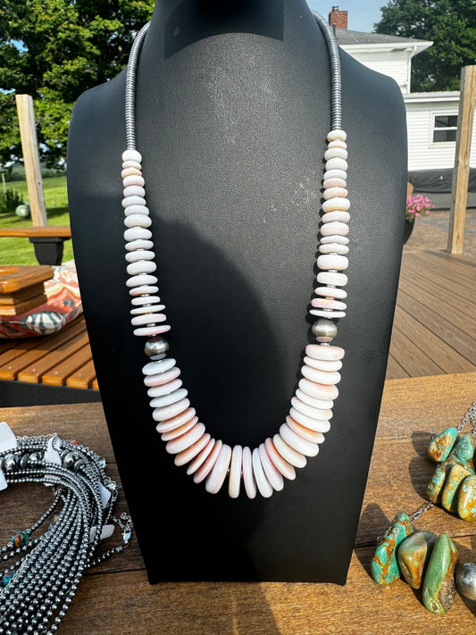 Pink conch shell pearl necklace 22”