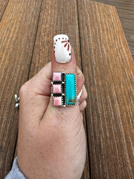 Pink conch and Kingman turquoise adjustable ring