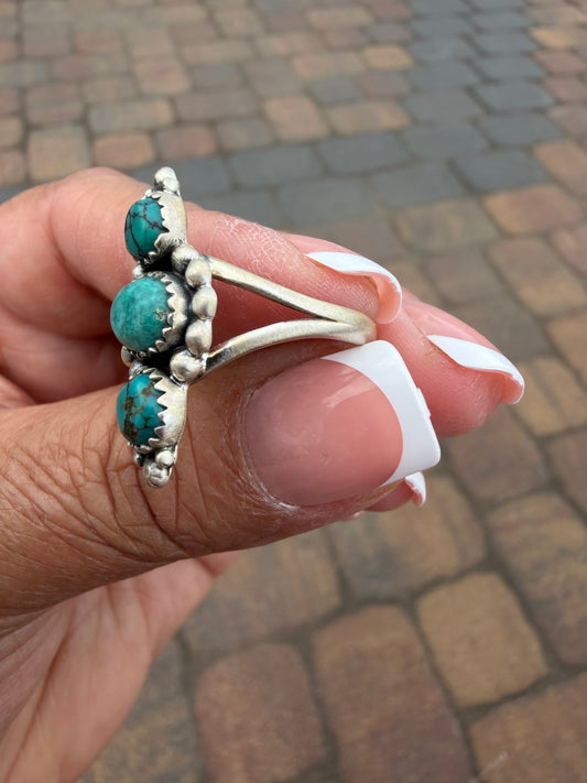 Sz 9 3 stone turquoise ring