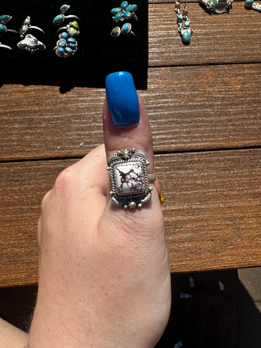 Square wild horse adjustable ring