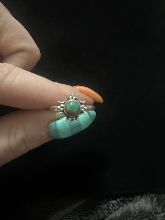 Sz 6 dainty turquoise ring